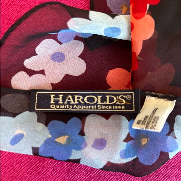 Vintage Harold's Silk Square Scarf, Red Green Yellow Blue Floral, 22 x 22 inches - Picture 5 of 7